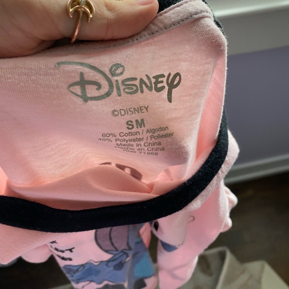 Disney stitch shirt - Picture 3 of 3